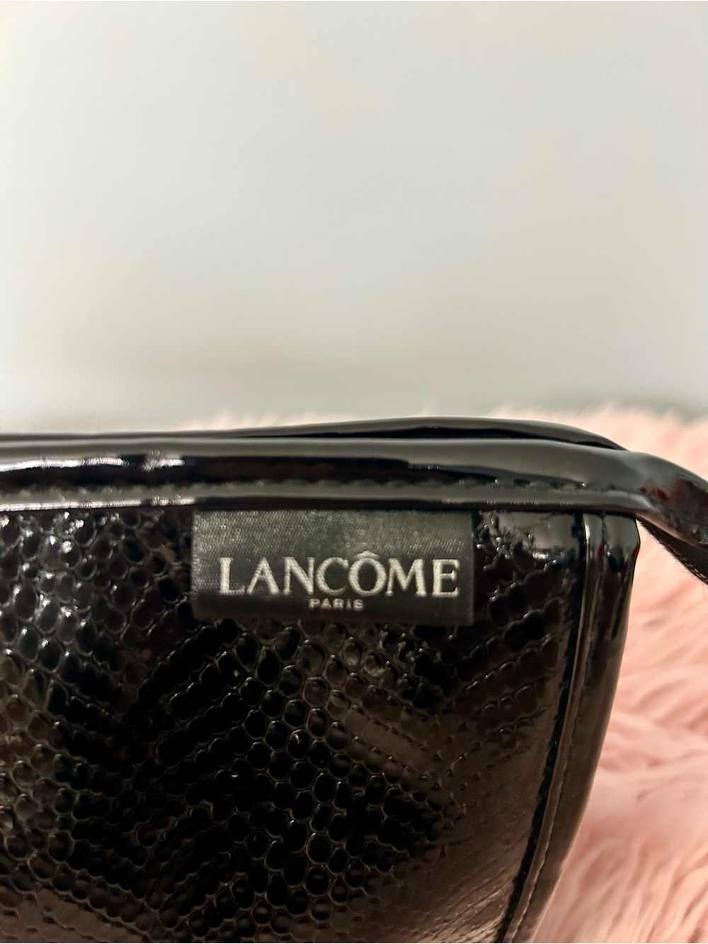 Lancôme Black Patent Snake-Embossed Cosmetic Pouch - Picture 5 of 6